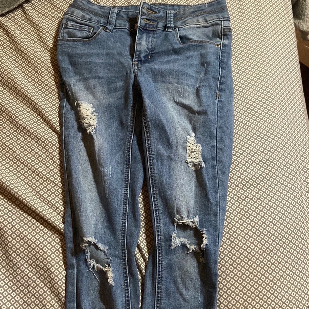 Mudd ripped skinny jeans (girls)